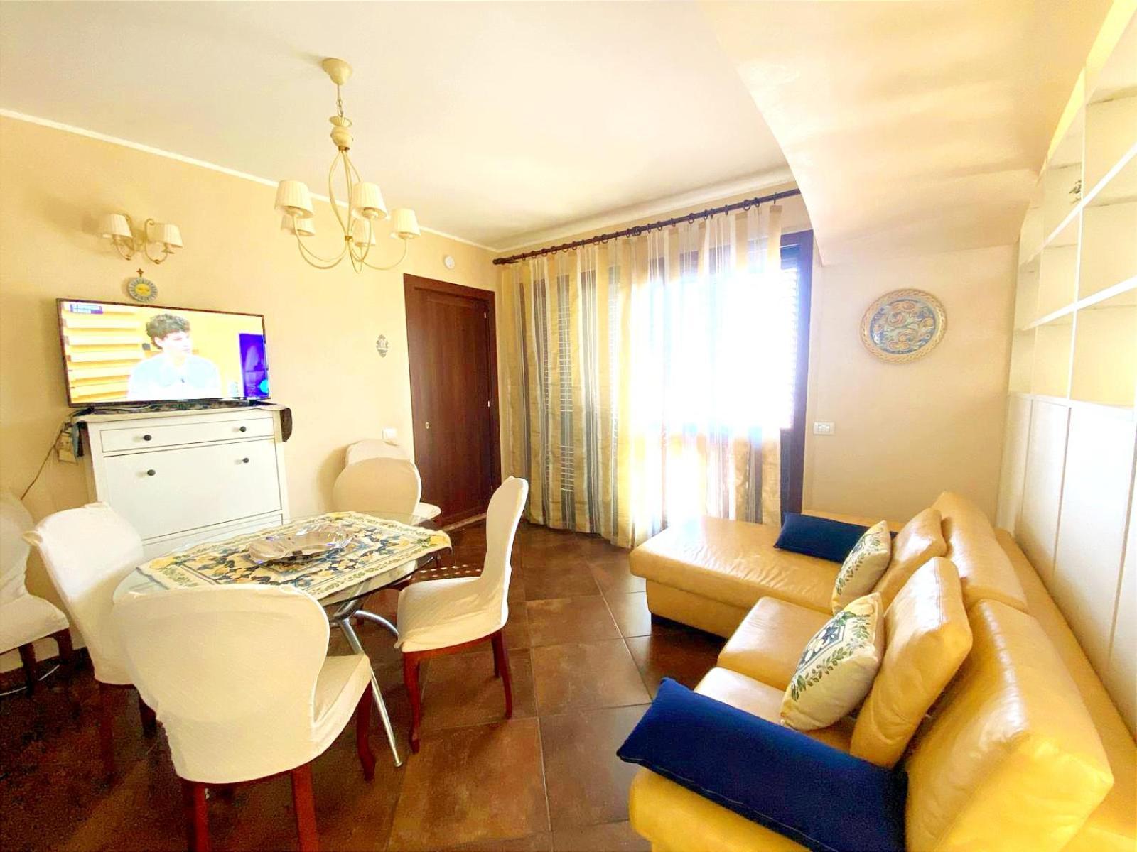 Casa Luca Appartement Forza dʼAgro Buitenkant foto